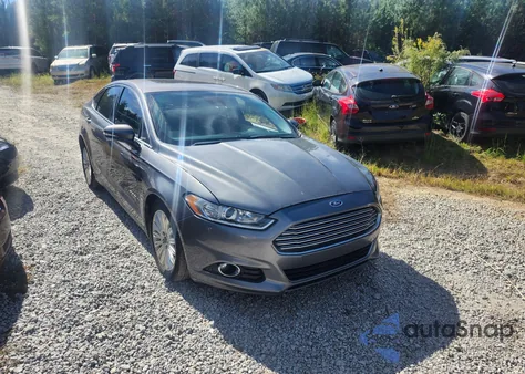 2013 Ford Fusion Energi Titanium from USA, damaged, VIN 3FA6P0SU4DR373883